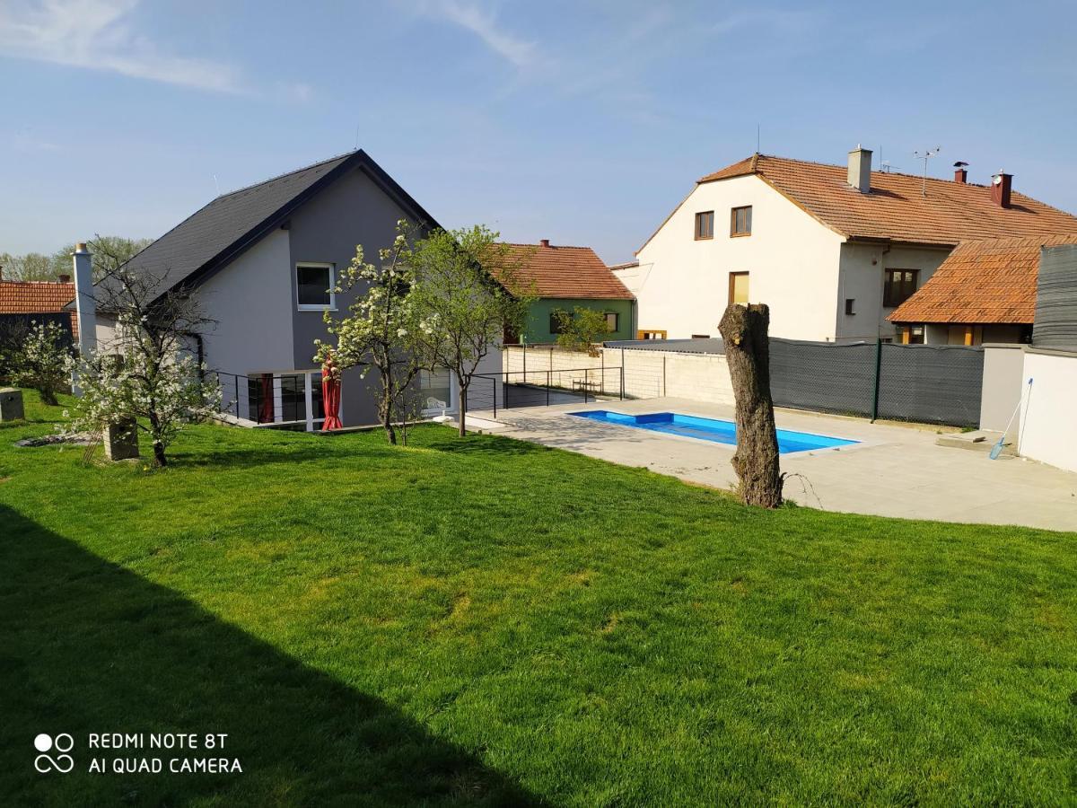 Vila Pod Majakem Přítluky Kültér fotó